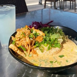 Coconut Curry w/ 1 Protein + Drink